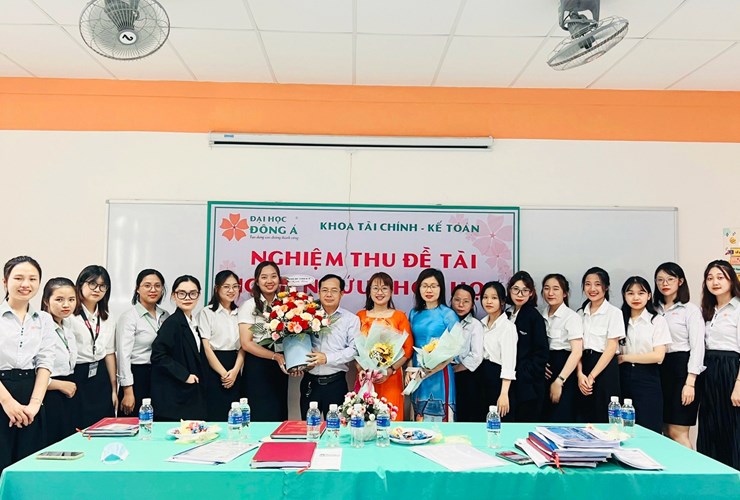 Nghiệm thu đề tài Nghiên cứu khoa học sinh viên Ngành Kế toán